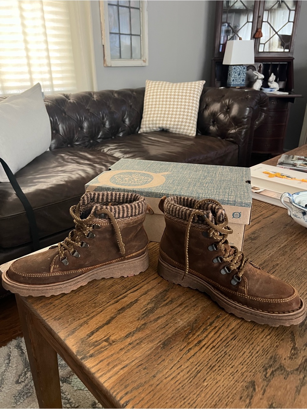 Born Women’s Brown Suede Lace-Up Ankle Boots - Picture 6 of 11